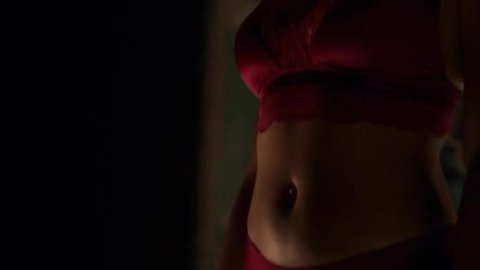 Annie Wersching, Angel Parker - Naked Videos in Marvel's Runaways s01e02 (2017)