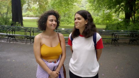 Ilana Glazer - Naked Videos in Broad City s05e09 (2019)