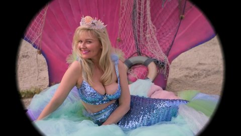 Kirsten Dunst - Naked Videos in On Becoming a God in Central Florida s01e07 (2019)