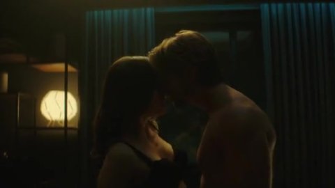 Conor Leslie - Naked Videos in Titans s02e04 (2019)