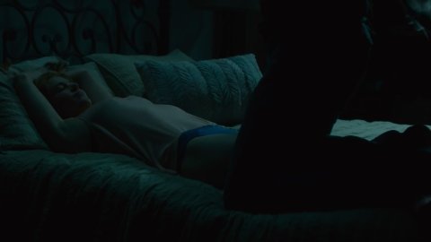 Isla Fisher - Naked Videos in Visions (2015)