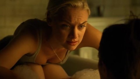 Rachel Skarsten, Anna Silk - Naked Videos in Lost Girl s03e12 (2013)