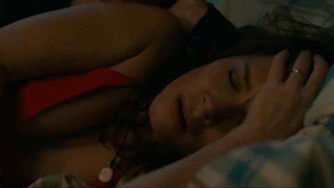 Anna Friel - Naked Videos in Deep Water s01e01 (2019)