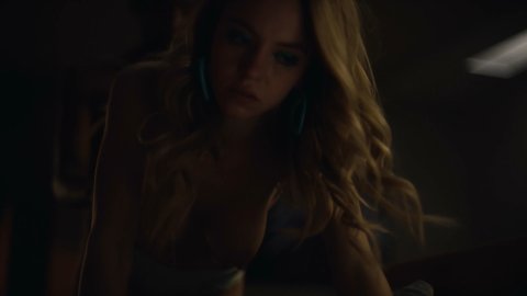 Sydney Sweeney - Naked Videos in Euphoria s01e06 (2019)