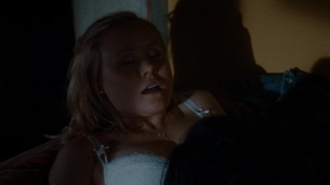 Floriana Lima, Alison Pill - Naked Videos in The Family s01e06 (2016)