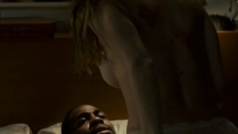 Alinne Moraes - Naked Videos in O Vendedor de Passados (2015)