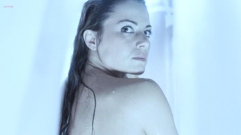 Erica Durance - Naked Videos in Smallville s04-07 (2004)