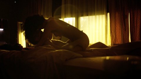 Jodi Balfour - Naked Videos in Rellik s01e03 (2017)