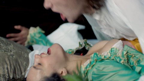 Jessica Brown Findlay - Naked Videos in Harlots s01e01 (2017)