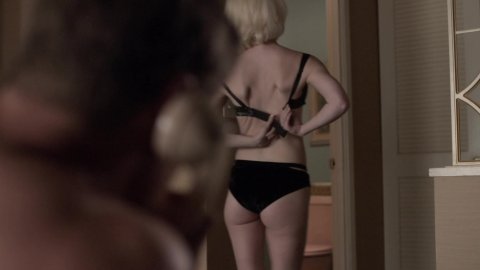 Jessica Amlee - Naked Videos in For All Mankind s01e02 (2019)