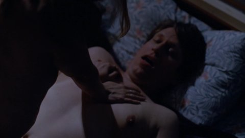 Jamie Lee - Naked Videos in Crashing s02e01 (2017)