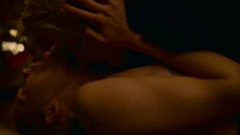 Emma Greenwell - Naked Videos in The Rook s01e07 (2019)