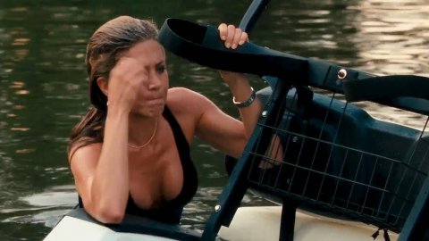 Jennifer Aniston - Naked Videos in The Bounty Hunter (2010)