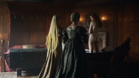 Charlotte Hope - Naked Videos in The Spanish Princess s01e08 (2019)