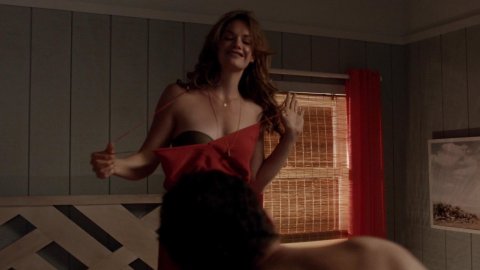 Ruth Wilson, Julia Goldani Telles - Naked Videos in The Affair s01e06 (2014)