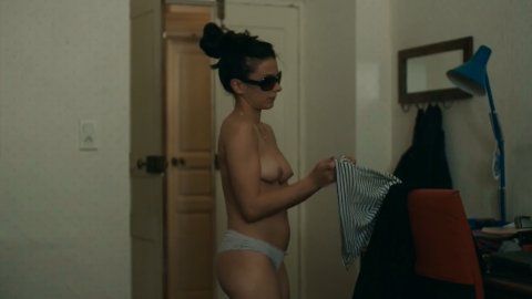 Delia Sepulcre-Nativi - Naked Videos in A Violent Life (2017)