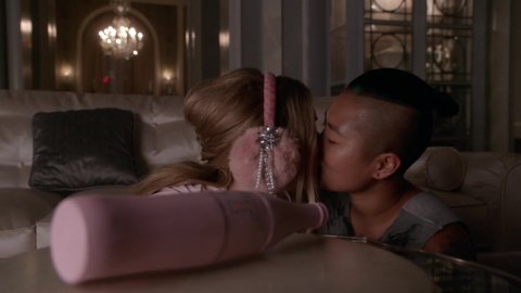 Billie Lourd, Jeanna Han - Naked Videos in Scream Queens s01e06 (2015)