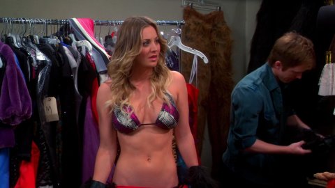 Kaley Cuoco - Naked Videos in The Big Bang Theory s07e19 (2014)