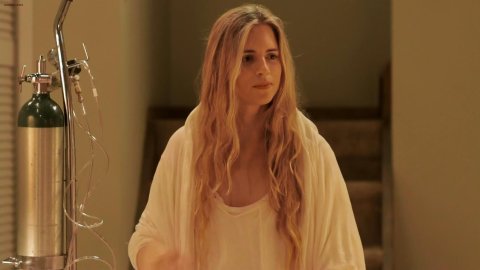 Brit Marling - Naked Videos in Sound of My Voice (2011)