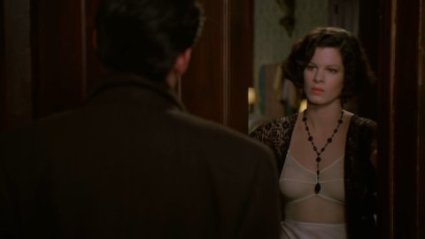 Marcia Gay Harden - Naked Videos in Miller's Crossing (1990)