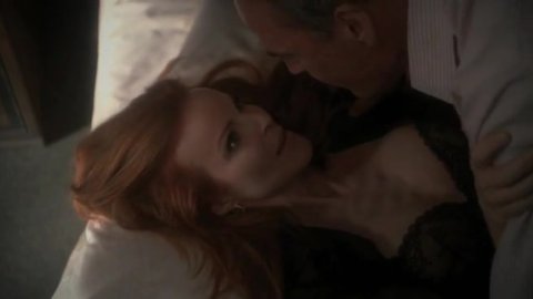 Marcia Cross - Naked Videos in Desperate Housewives s06e03 (2004)