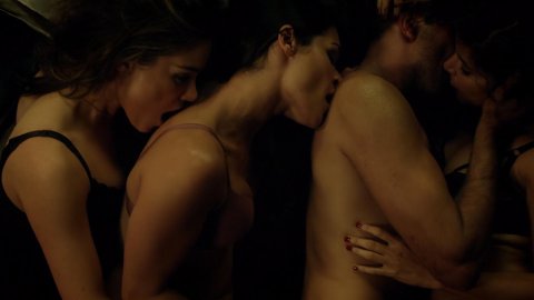 Roxanne McKee, Kim Engelbrecht, Shivani Ghai, Christina Chong - Naked Videos in Dominion s02e08 (2015)