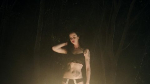 Krysten Ritter, Chelsea Schuchman - Naked Videos in Asthma (2014)