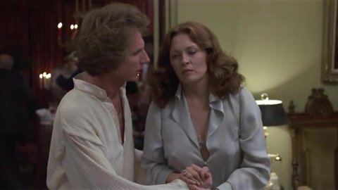 Faye Dunaway - Naked Videos in Eyes of Laura Mars (1978)