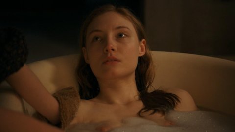 Julia Roy - Naked Videos in Never Ever (2016)