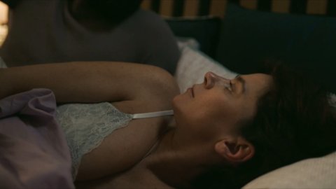 Anna Friel - Naked Videos in Butterfly s01e01 (2018)