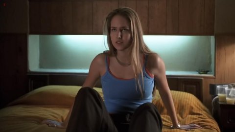 Leelee Sobieski - Naked Videos in Joy Ride (2001)