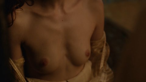 Charlotte Hope - Naked Videos in The Spanish Princess s01e02 (2019)