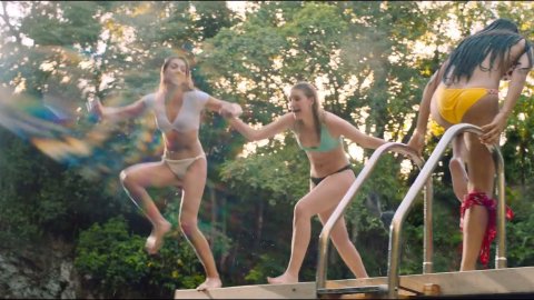 Sophie Nelisse, Brianne Tju, Corinne Foxx, Sistine Rose Stallone - Naked Videos in 47 Meters Down: Uncaged (2019)