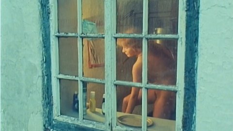 Alice Chrtkova - Naked Videos in Druhý dech s01e13 (1988)